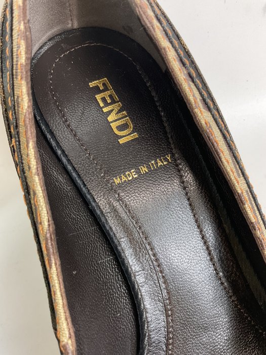 Fendi - Sko med hæle - Størelse: Shoes / EU 375