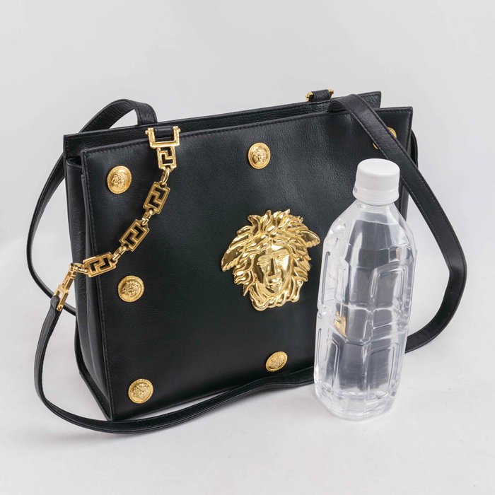 Gianni Versace - Vintage Medusa Head Coin Shoulder bag with Chain Link leather strap - Skuldertaske