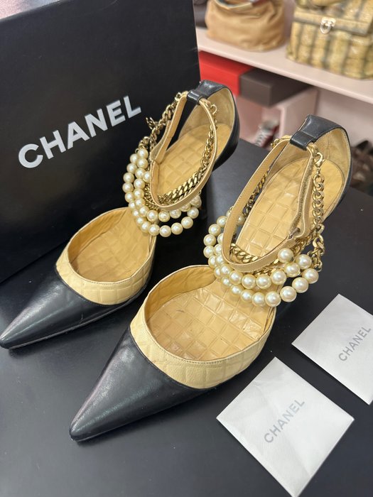 Chanel - Sko med hæle - Størelse: Shoes / EU 375