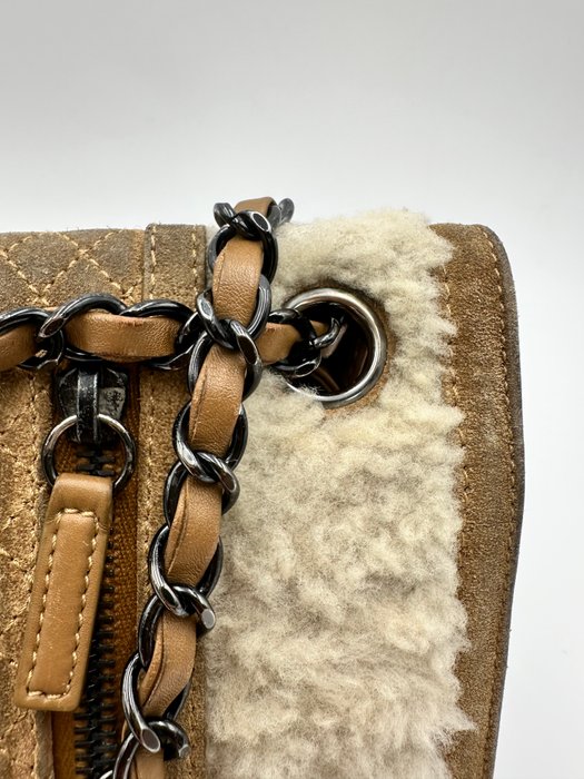 Chanel - CC chain flap mouton - Skuldertaske