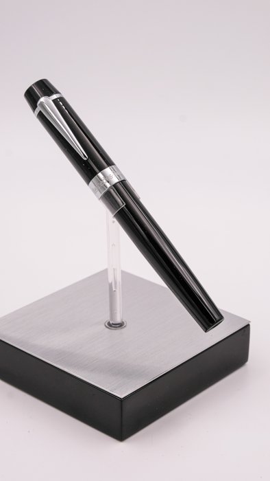 Mercedes - Benz Black - Rollerpen