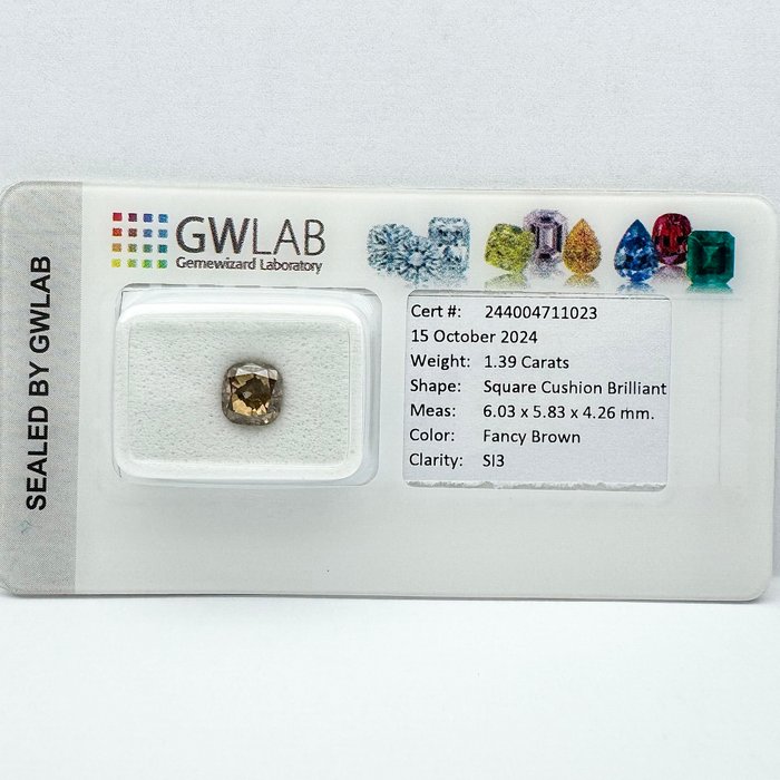 Ingen mindstepris - 1 pcs Diamant  (Naturfarvet)  - 1.39 ct - Kvadrat - Fancy Brun - SI3 - Gemewizard Gemological Laboratory (GWLab)