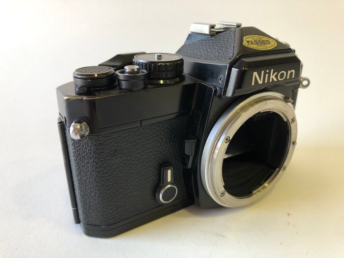 Nikon FE Black Body Reflekskamera med enkelt linse (SLR)