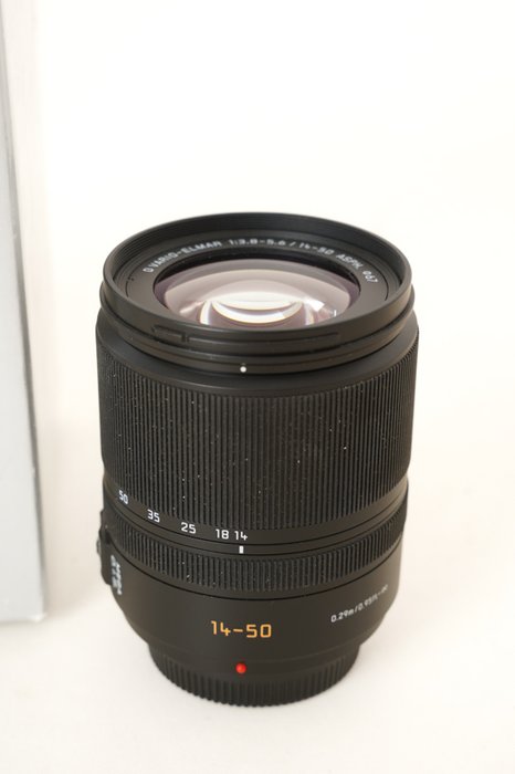 Panasonic D Vario Elmar 14-50mm f/3.8-5.6 ASPH Mega OIS Zoomobjektiv