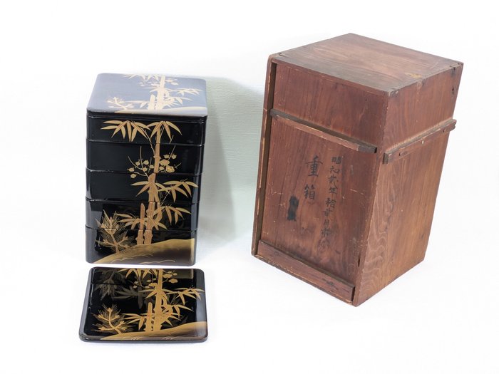 昭和2年A.D.1927 5 tiers - Pine, Bamboo, Palm 　松竹梅 - Boks - Træ - Japansk Bento Box Urushi