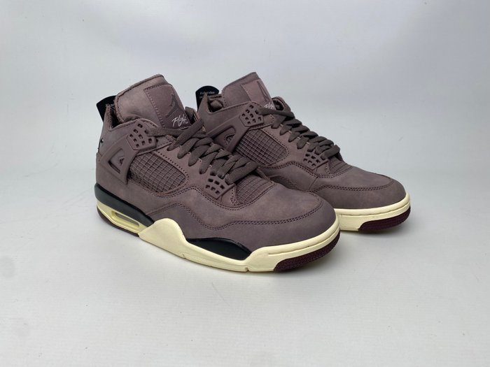 Air Jordan - Air Jordan 4 - Sneakers - Størelse: 40.5 (EU/IT) / 6.5 (UK) / 7.5 (US), 42 (EU/IT) / 8 (UK) / 9 (US) - Nyt med labels