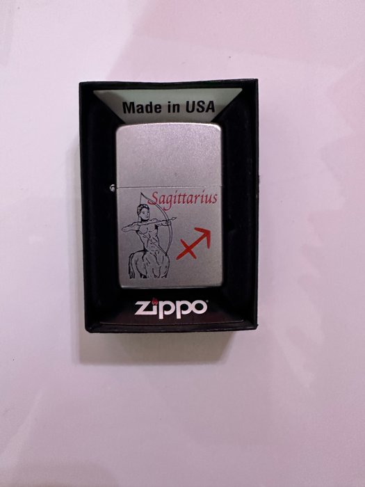 Zippo - Lighter - Jern (støbt/smeltet)