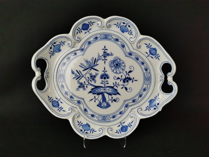 Meissen - Cipolla blu (Zwiebelmuster) dipinto a mano L 30 cm - Serveringstallerken - Porcelæn