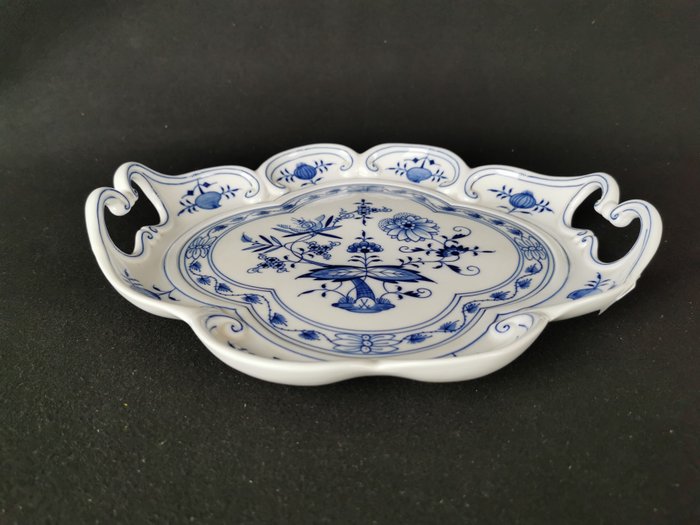 Meissen - Cipolla blu (Zwiebelmuster) dipinto a mano L 30 cm - Serveringstallerken - Porcelæn