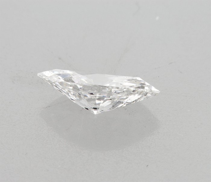 1 pcs Diamant  (Natur)  - 1.02 ct - Marquise - E - SI2 - International Gemological Institute (IGI) - g38