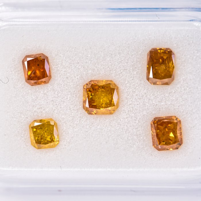 Ingen mindstepris - 5 pcs Diamant  (Naturfarvet)  - 1.10 ct - Radiant - Fancy vivid Gul Orange - I1 - International Gemological Institute (IGI)