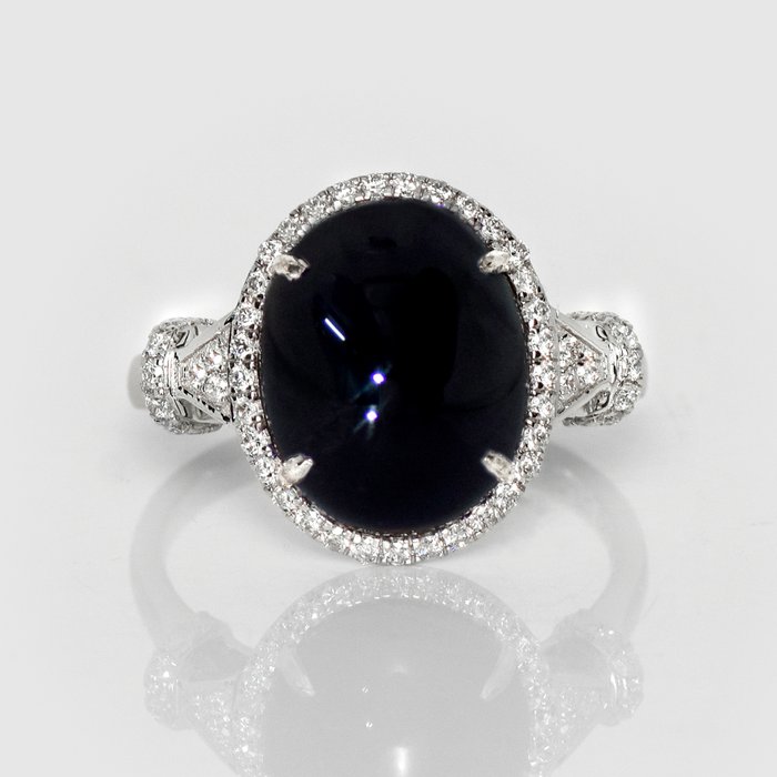 Ingen mindstepris - Ring - 14 karat Hvidguld -  5.99ct. tw. Safir - Diamant - IGI 5,70 ct Deep Blue