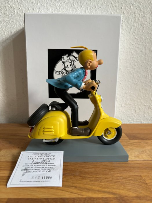 Leblon Delienne - Tome et Janry - Figur - Spirou : Fantasio en Scooter - La Course poursuite - 1500 Ex. - Harpiks