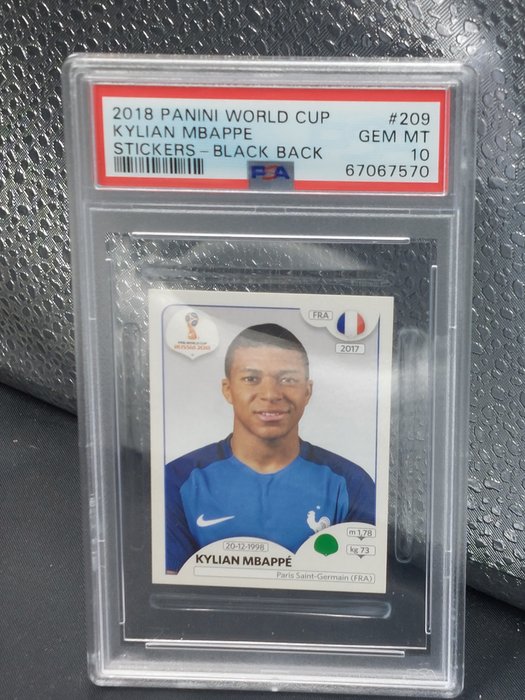 Panini - World Cup Russia 2018 - World Cup rookie #209 Kylian Mbappé - 1 Graded sticker - PSA 10