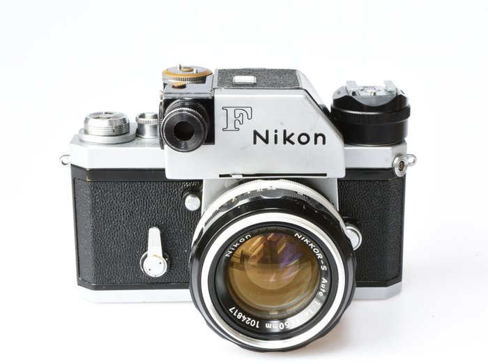 Nikon Nikon F Camera Body met Chrome FTN Photomic "Eye" Prisma  50mm 1:4  Lens. **Lezen** Reflekskamera med enkelt linse (SLR)