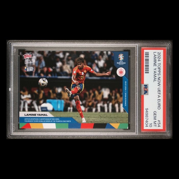 2024 Topps Now UEFA Euro Lamine Yamal #54 Goal vs Francia - 16 Years Old PSA 10 Graded card