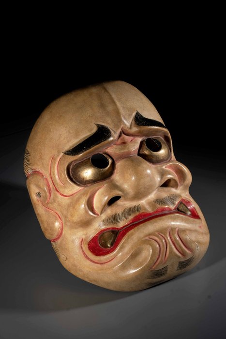 Noh maske - Træ En japansk maske forestillende Kiba Beshimi 牙癋見 en karakter fra Noh-teatret