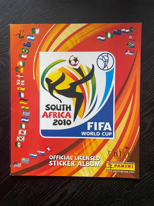 Panini - World Cup South Africa 2010 - Including Messi/Ronaldo - Sealed box (100 packs edition!) + Extra Empty album + complete loose sticker set