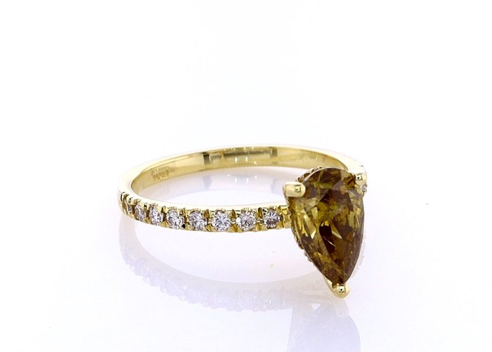 Ring - 14 karat Gulguld -  1.37ct. tw. Diamant (Naturfarvet) - Diamant