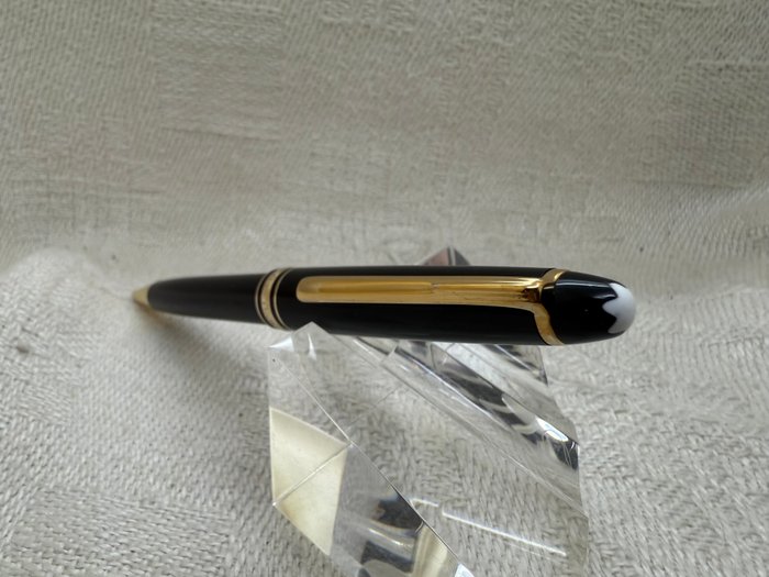 Montblanc - Meisterstück Classique Black Resin  Gold - Kuglepen