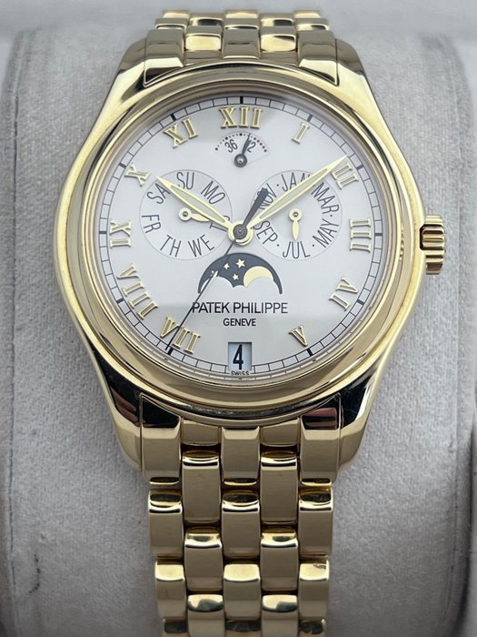 Patek Philippe - 18k Yellow Gold “Annual Calendar” Cal 315/199 - 5036/1j - Mænd - 2000-2010