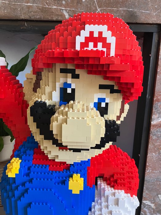 Lego - MOC - Lego Super Mario Sculpture (heel groot!) - 2020+