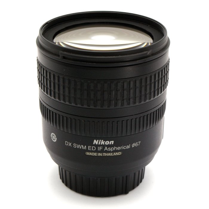 Nikon AF-S 18-70mm f/3.5-4.5G ED IF DX met HB-32 zonnekap Zoomobjektiv