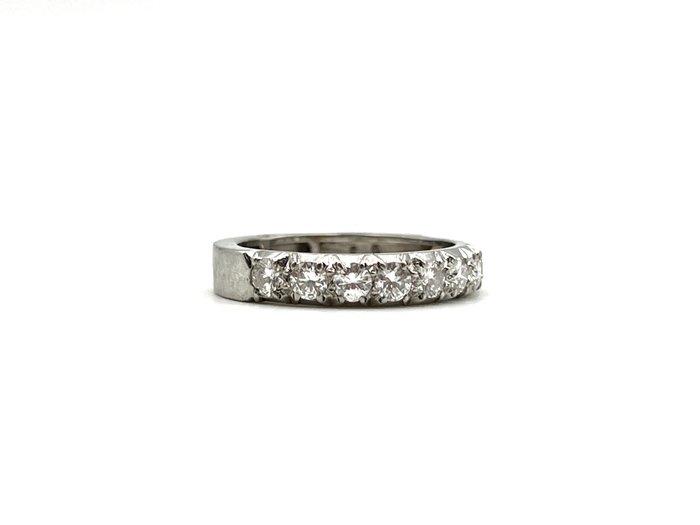 Ring Platin -  0.70ct. tw. Diamant (Natur)