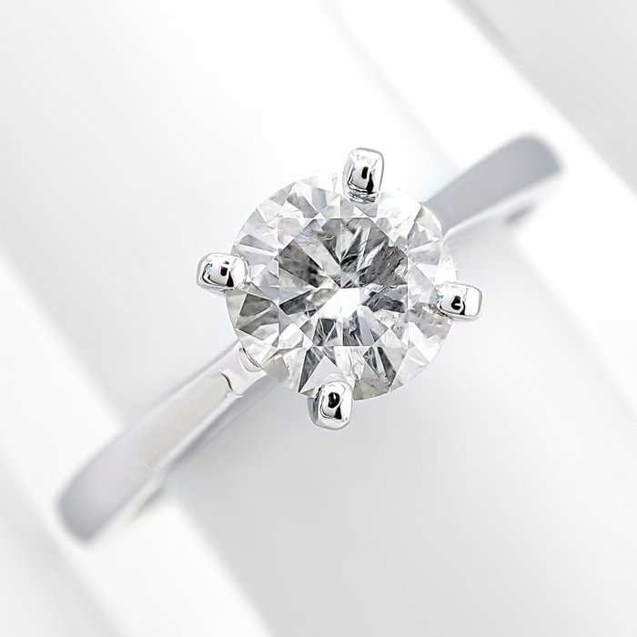 Ring - 14 karat Hvidguld -  0.72ct. tw. Diamant (Natur)