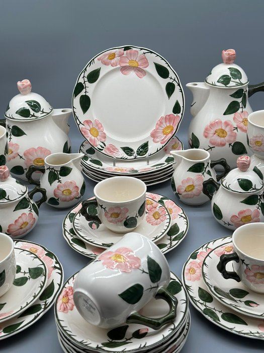 Kaffe og te service (31) - Villeroy  Boch Wildrose Tee- und Kaffeeservice - Vintage Geschirrset im Blumenmuster - Porcelæn