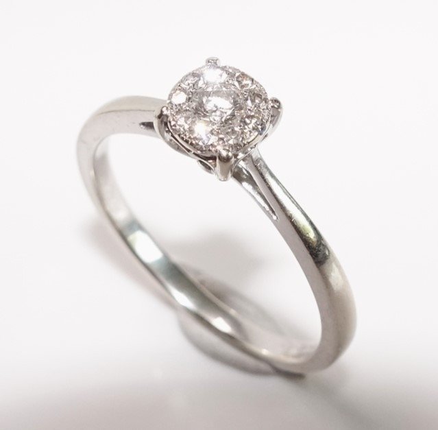 Ring - 18 kraat Hvidguld -  0.21ct. tw. Diamant (Natur)  - Ringstørrelse 53 kan ændres