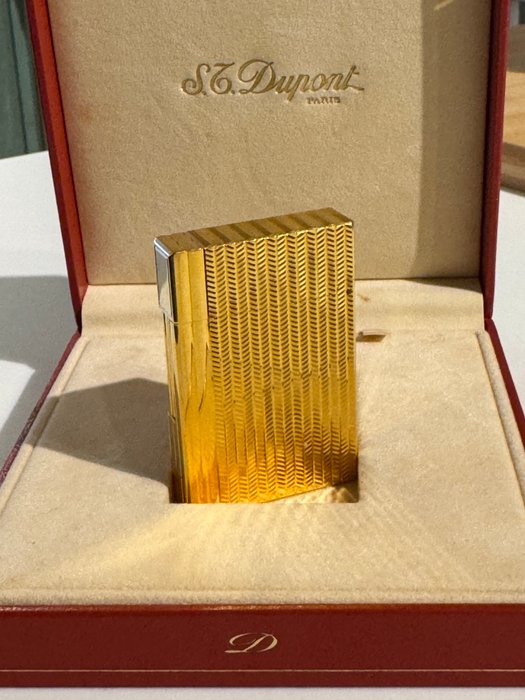 S.T. Dupont - Briquet S.T. Dupont modèle Gatsby chevrons - plaqué or - Lighter - Forgyldt