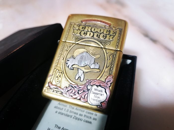 Zippo, Uncle Scrooge DeLux Model - Full Brass Special Edition - Lighter - Messing