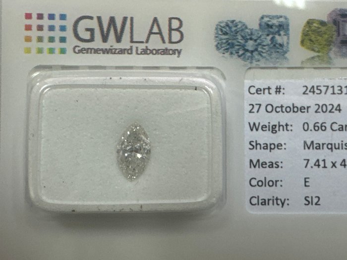 Ingen mindstepris - 1 pcs Diamant  (Natur)  - 0.66 ct - Marquise - E - SI2 - Gemewizard Gemological Laboratory (GWLab)