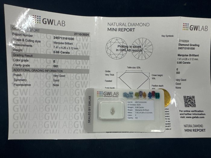 Ingen mindstepris - 1 pcs Diamant  (Natur)  - 0.66 ct - Marquise - E - SI2 - Gemewizard Gemological Laboratory (GWLab)