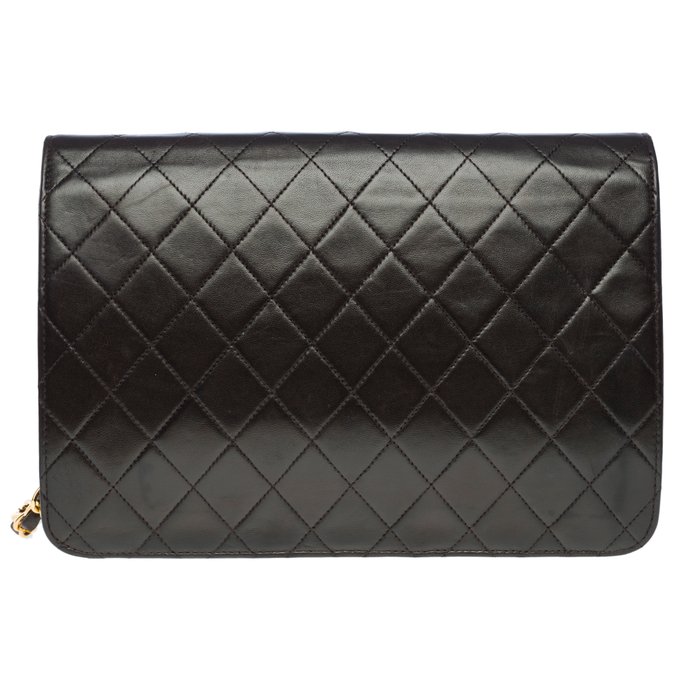 Chanel - Chanel Timeless/Classic Push Lock shoulder flap bag in black quilted lambskin , GHW - Skuldertaske