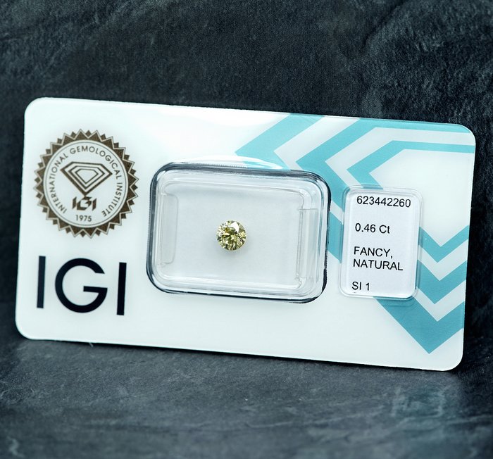 Ingen mindstepris - 1 pcs Diamant  (Naturfarvet)  - 0.46 ct - Fancy light Gul - SI1 - International Gemological Institute (IGI)