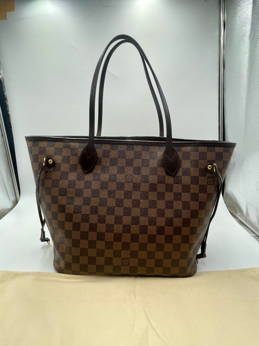 Louis Vuitton - Neverfull MM - Skuldertaske