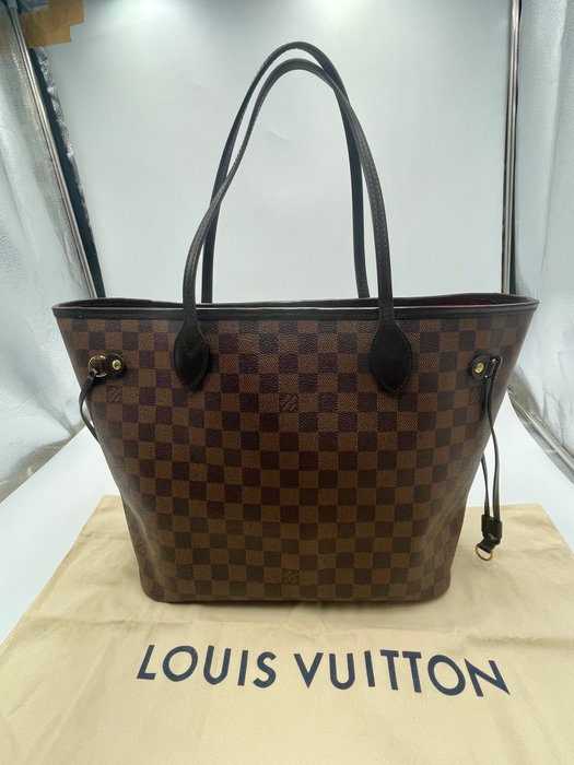 Louis Vuitton - Neverfull MM - Skuldertaske