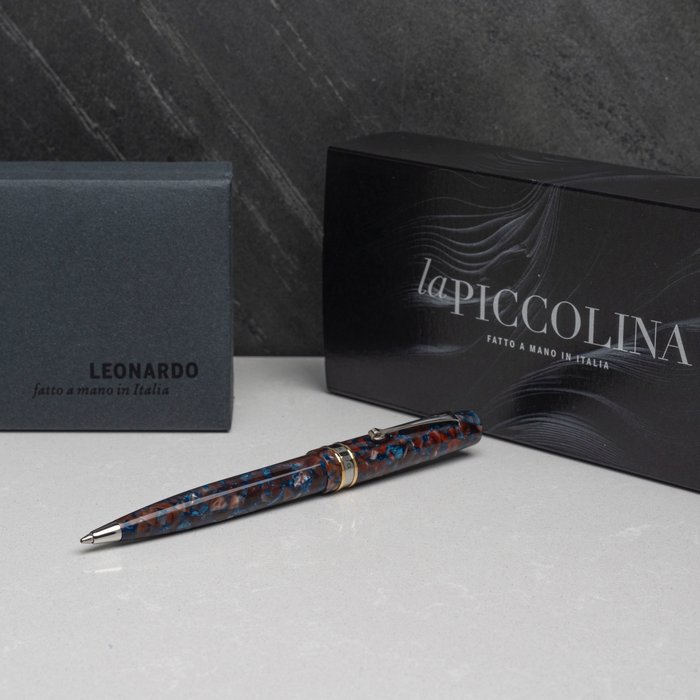 Leonardo "La piccolina" - Ball point marrone blu - Pen