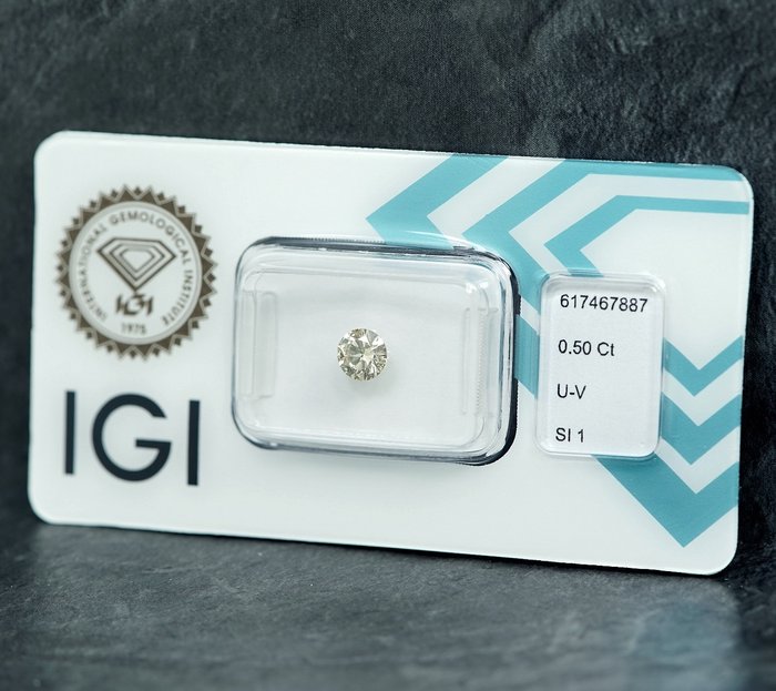 1 pcs Diamant  (Naturfarvet)  - 0.50 ct - Light Brunlig Gul - SI1 - International Gemological Institute (IGI)