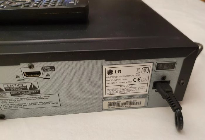 LG RC 389H DVD/VCR Combo with 1080p up-conversion DVD-afspiller