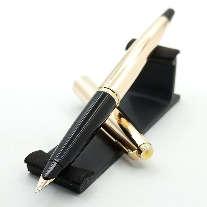 Parker - 45 - 1/10 12K Gold filled cap  barrel - Fyldepen