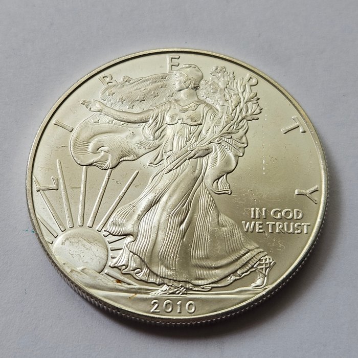 Förenta staterna. 1 Dollar 2010 American eagle, 1 Oz (.999)  (Ingen mindstepris)