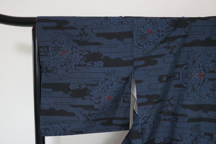 kimono 大島紬 Oshima Tsumugi, japansk ikat - Silke - Japan - Showa/Heisei periode