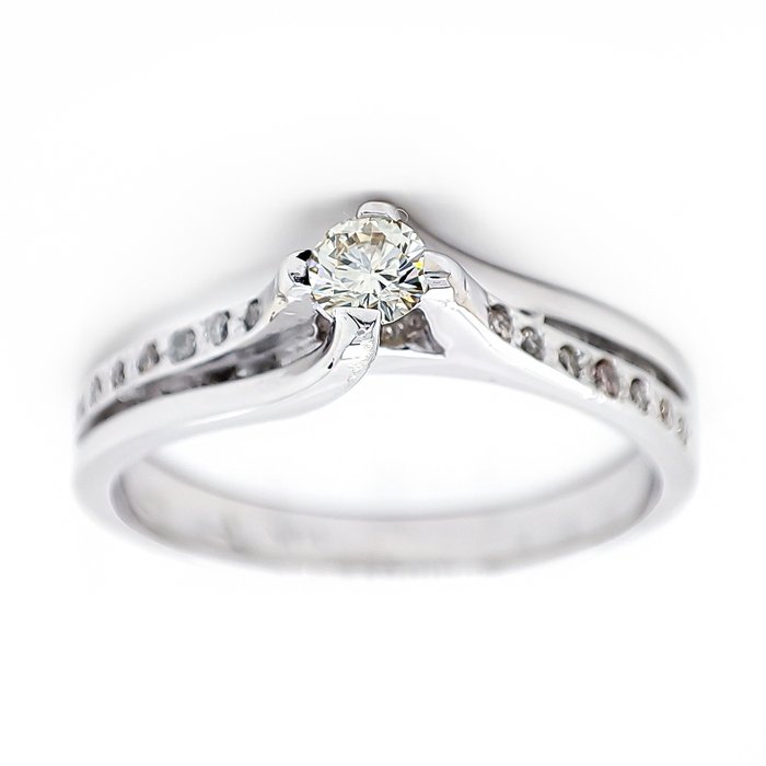 Ring - 14 karat Hvidguld -  0.30ct. tw. Diamant (Natur)  - Diamant