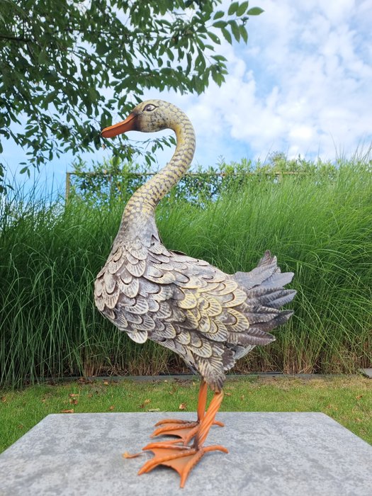 Statuette - Lifelike Duck - Metal