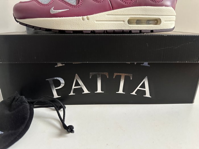 Nike - Patta - Sneakers - Størelse: EU 43