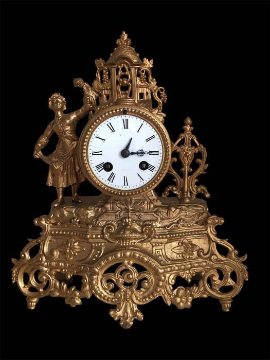 Kaminur - French romantic table clock - baroque style -   Råzink - 1850-1900