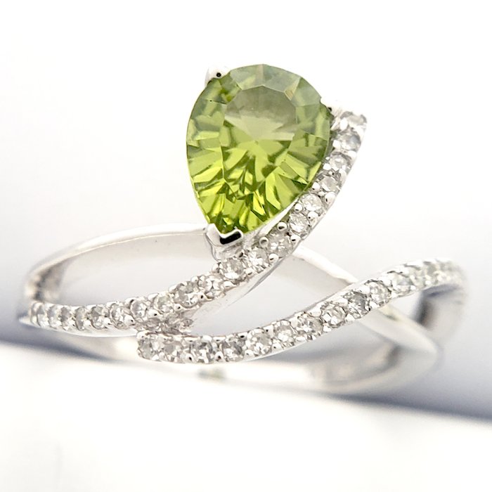 Smykkesæt med 2 dele - 14 karat Hvidguld -  2.97ct. tw. Peridot - Diamant